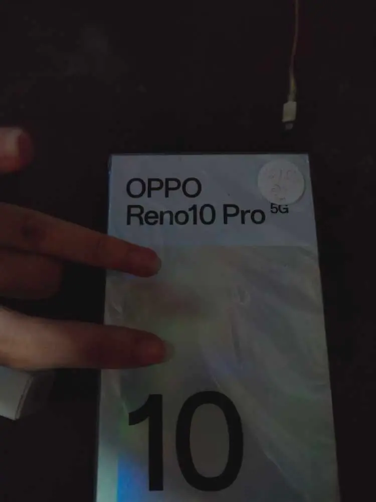 Khách hàng review Điện thoại OPPO Reno10 Pro 5G 12GB/256GB 3