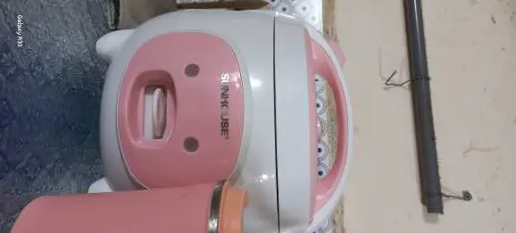 Khách hàng review Nồi cơm nắp gài Sunhouse 1.2 lít SHD8217W 8