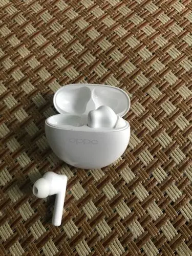 Khách hàng review Tai nghe Bluetooth True Wireless OPPO ENCO Buds 2 ETE41 9