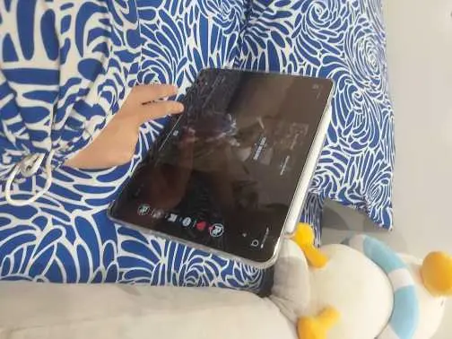 Khách hàng review Máy tính bảng iPad Air 6 M2 11 inch 5G 256GB 1