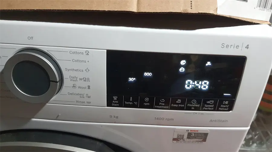 Khách hàng review Máy giặt Bosch 9 kg WGA14400SG 1