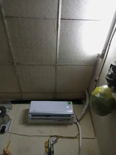 Khách hàng review Máy lạnh Midea Inverter 1 HP MSAGA-10CRDN8 6