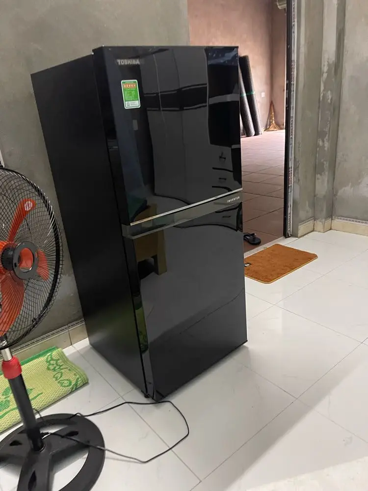 Khách hàng review Tủ lạnh Toshiba Inverter 180 lít GR-B22VU UKG 3