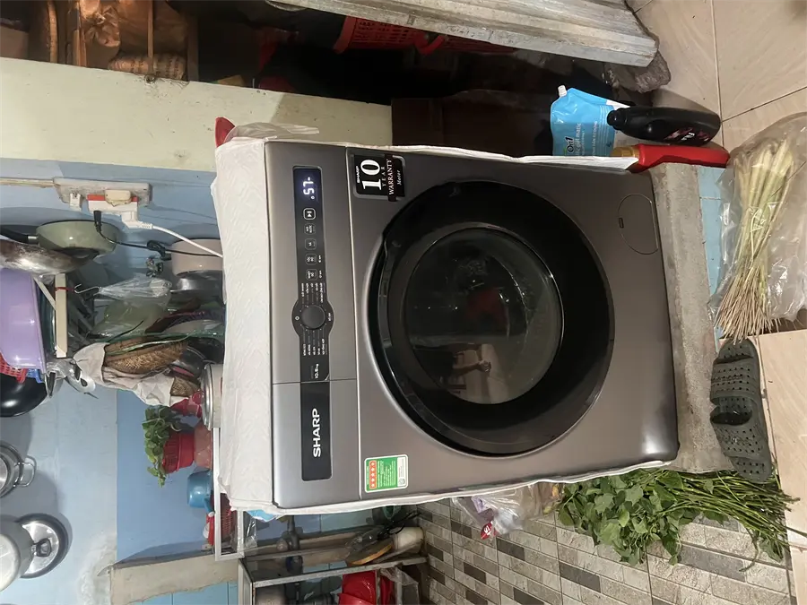 Khách hàng review Máy giặt Sharp Inverter 10.5 kg ES-FH105BV-B 1