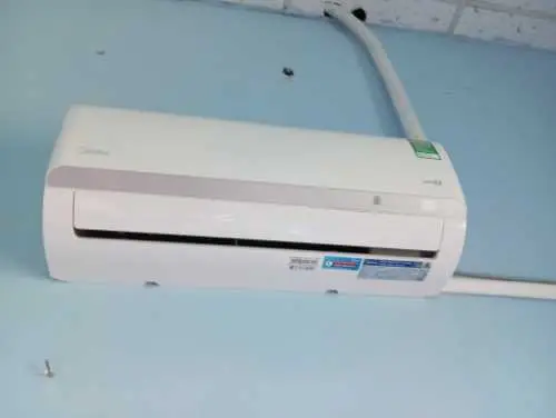 Khách hàng review Máy lạnh Midea Inverter 1 HP MAFA-09CDN8 17