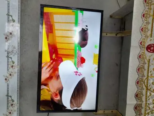 Khách hàng review Smart Tivi Samsung 32 inch UA32T4202 2