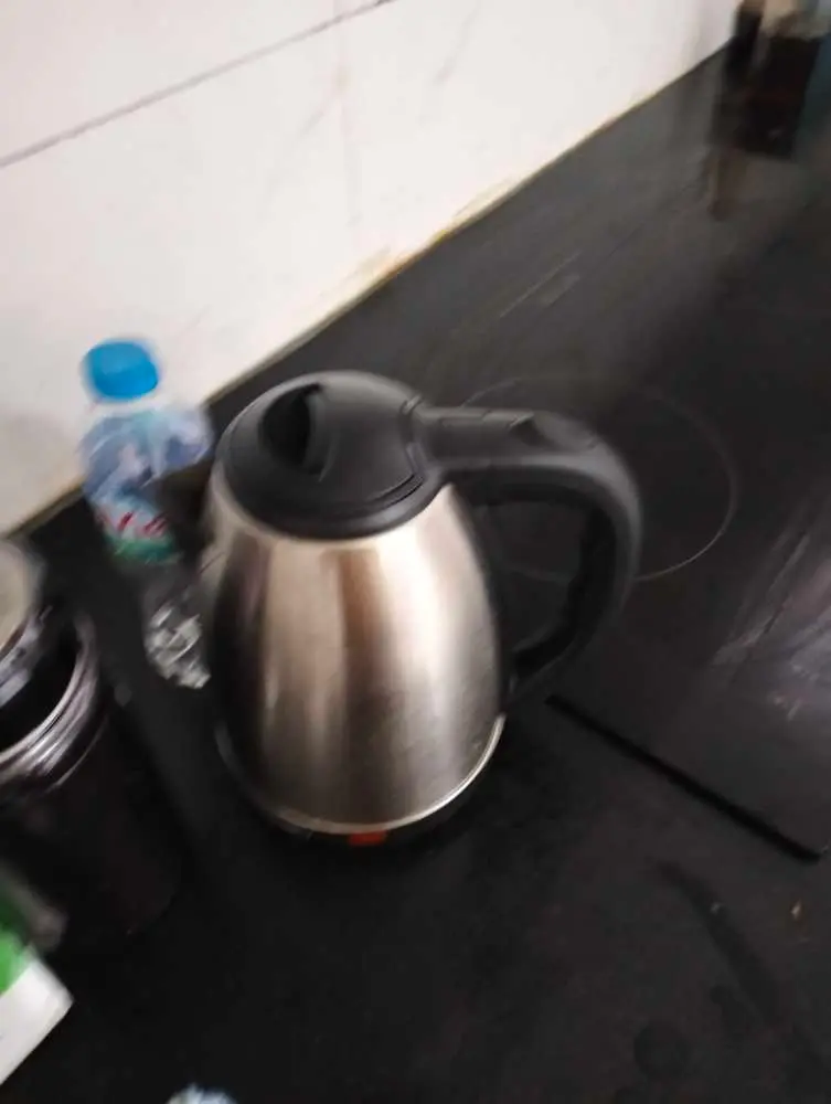 Khách hàng review Bình đun siêu tốc Sunhouse 1.8 lít SHD1182 3