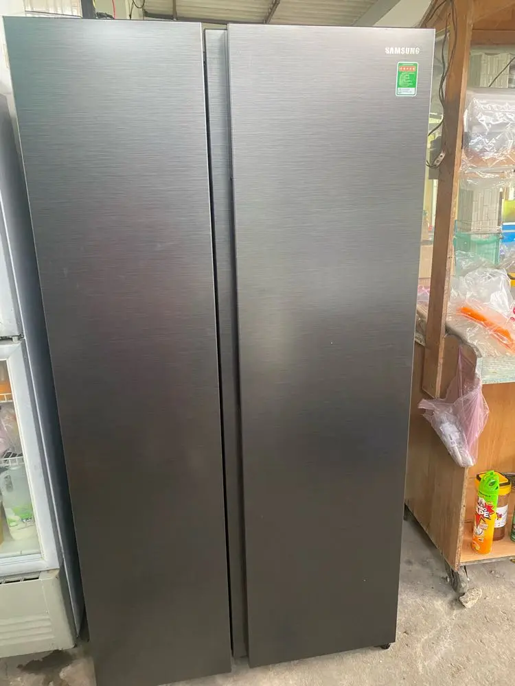 Khách hàng review Tủ lạnh Samsung Inverter 655 lít Side By Side RS62R5001B4/SV 4