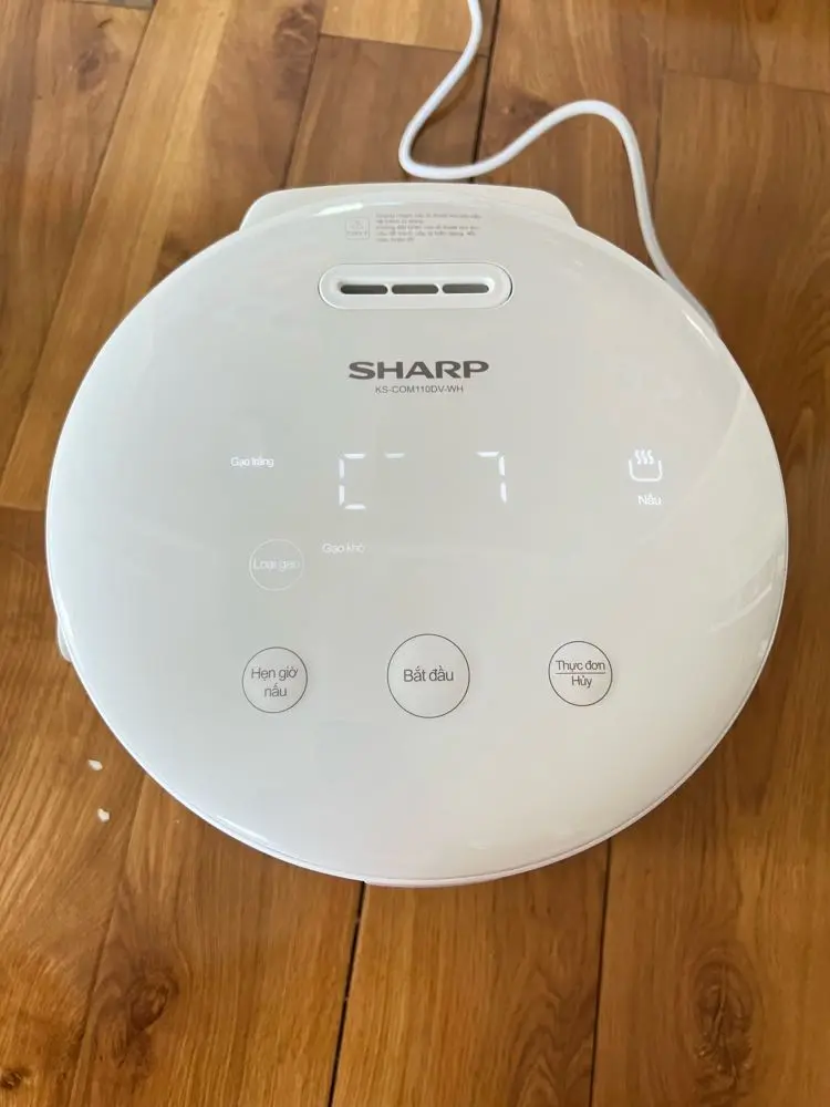 Khách hàng review Nồi cơm điện tử Sharp 1.1 lít KS-COM110DV-WH 2