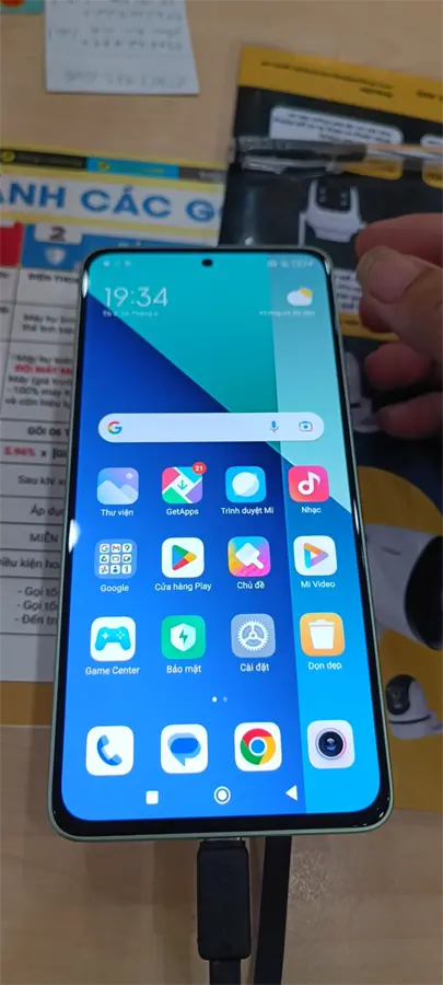 Khách hàng review Điện thoại Xiaomi Redmi Note 13 8GB/128GB 10