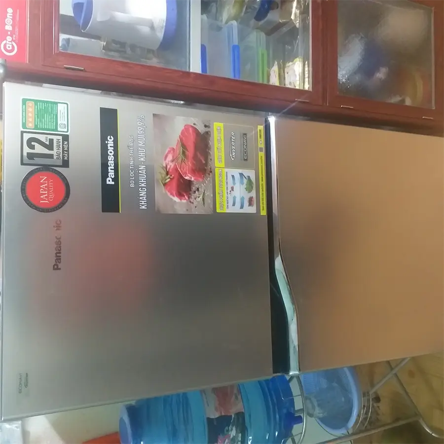 Khách hàng review Tủ lạnh Panasonic Inverter 170 lít NR-BA190PPVN 75