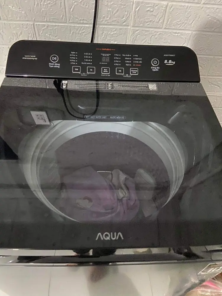 Khách hàng review Máy giặt Aqua 8.8 kg AQW-FR88GT.BK 27