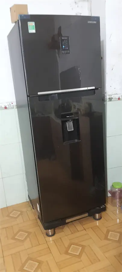 Khách hàng review Tủ lạnh Panasonic Inverter 170 lít NR-BA190PPVN 68