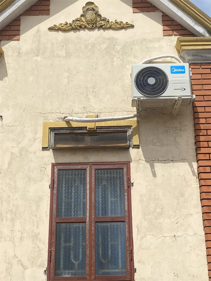 Khách hàng review Máy lạnh Midea Inverter 1 HP MAFA-09CDN8 16