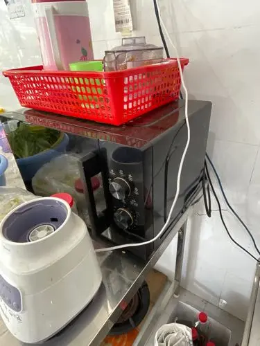 Khách hàng review Lò vi sóng có nướng Electrolux EMG23K22B 23 lít 5