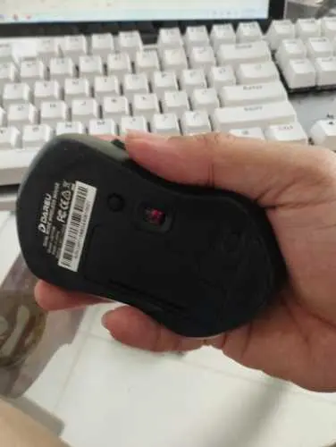 Khách hàng review Chuột Bluetooth Silent DareU LM115B 2
