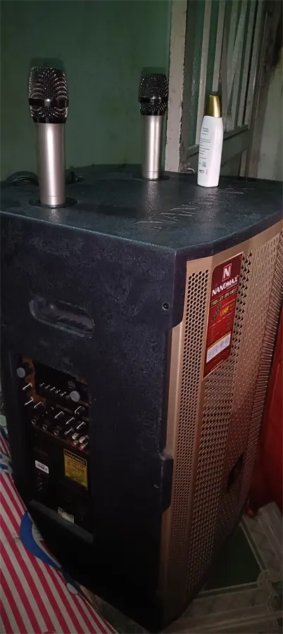 Khách hàng review Loa kéo Karaoke Nanomax S-1000 450W 3