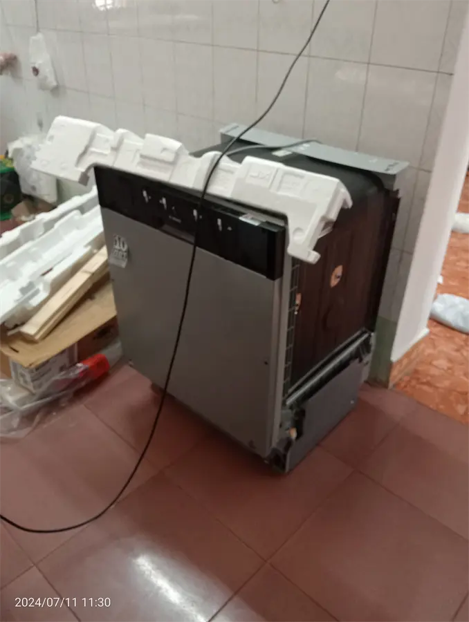 Khách hàng review Máy rửa chén âm tủ Bosch SMV25BX03R 1