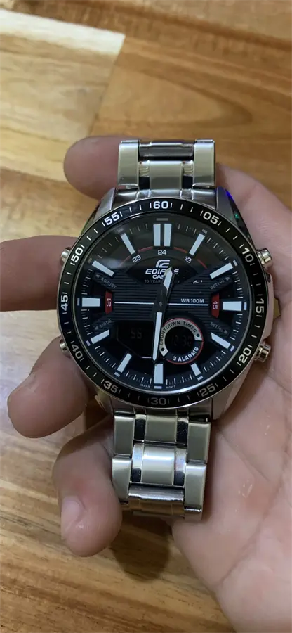 Khách hàng review Đồng hồ Nam Edifice Casio EFV-C100D-1AVDF 3