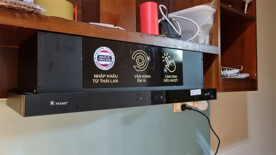 Khách hàng review Máy hút mùi âm tủ Pramie ALP9-700 KG 1
