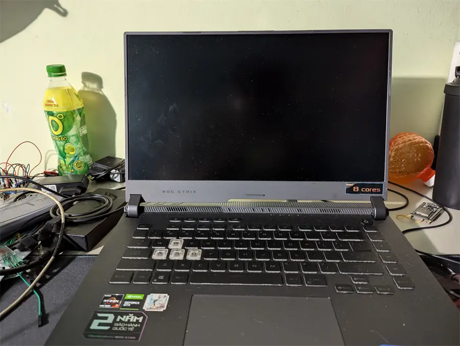 Khách hàng review Laptop Asus ROG Strix Gaming G15 G513IH R7 4800H/8GB/512GB/4GB GTX1650/144Hz/Win10 (HN015T) 1