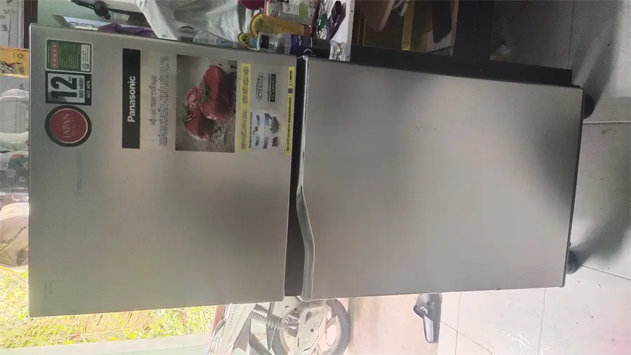 Khách hàng review Tủ lạnh Panasonic Inverter 170 lít NR-BA190PPVN 45