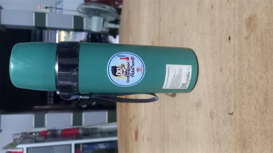 Khách hàng review Bình giữ nhiệt inox 500 ml Delites Z53A 1