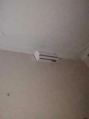 Khách hàng review Máy lạnh Midea Inverter 1 HP MAFA-09CDN8 14