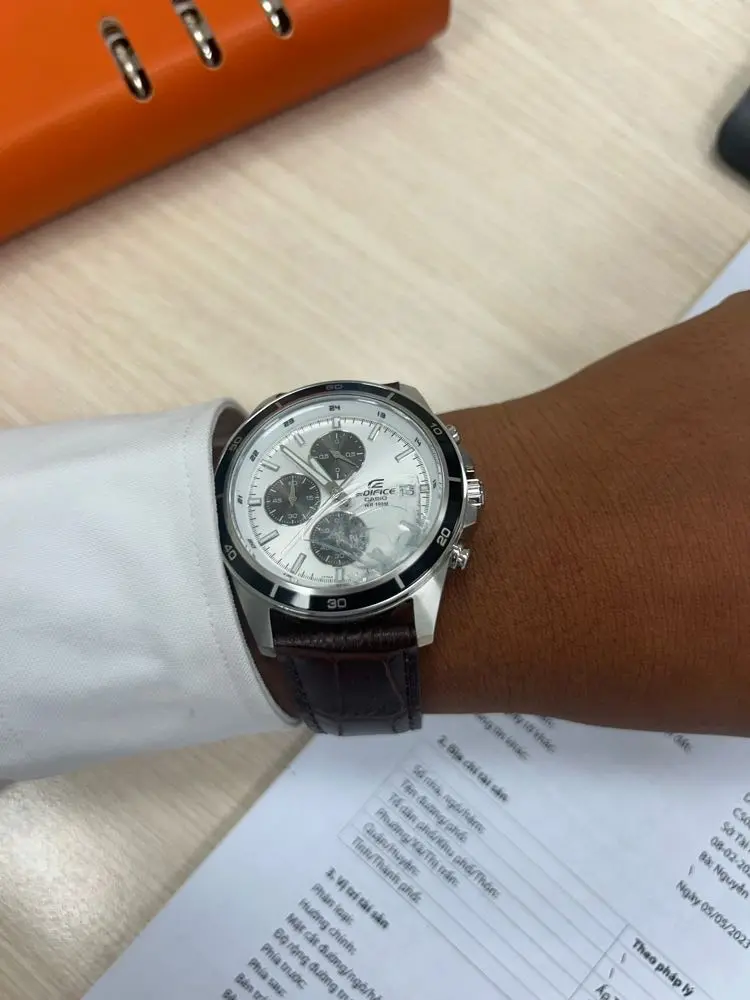 Khách hàng review Đồng hồ EDIFICE CASIO 43 mm Nam EFR-526L-7AVUDF 1