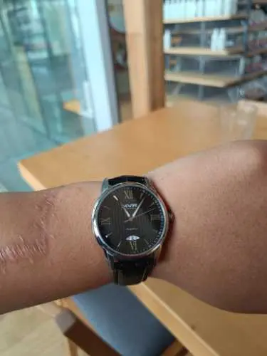 Khách hàng review Đồng hồ MVW 40 mm Nam ML052-01 1