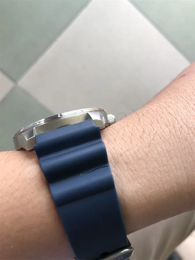 Khách hàng review Đồng hồ CITIZEN 42 mm Nam BI1041-22L 4