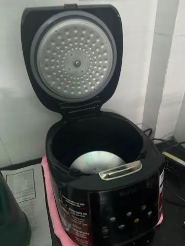 Khách hàng review Nồi cơm điện tử Tefal 1.8 lít RK737868 1
