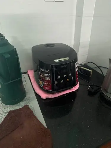 Khách hàng review Nồi cơm điện tử Tefal 1.8 lít RK737868 3