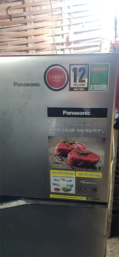 Khách hàng review Tủ lạnh Panasonic Inverter 170 lít NR-BA190PPVN 29