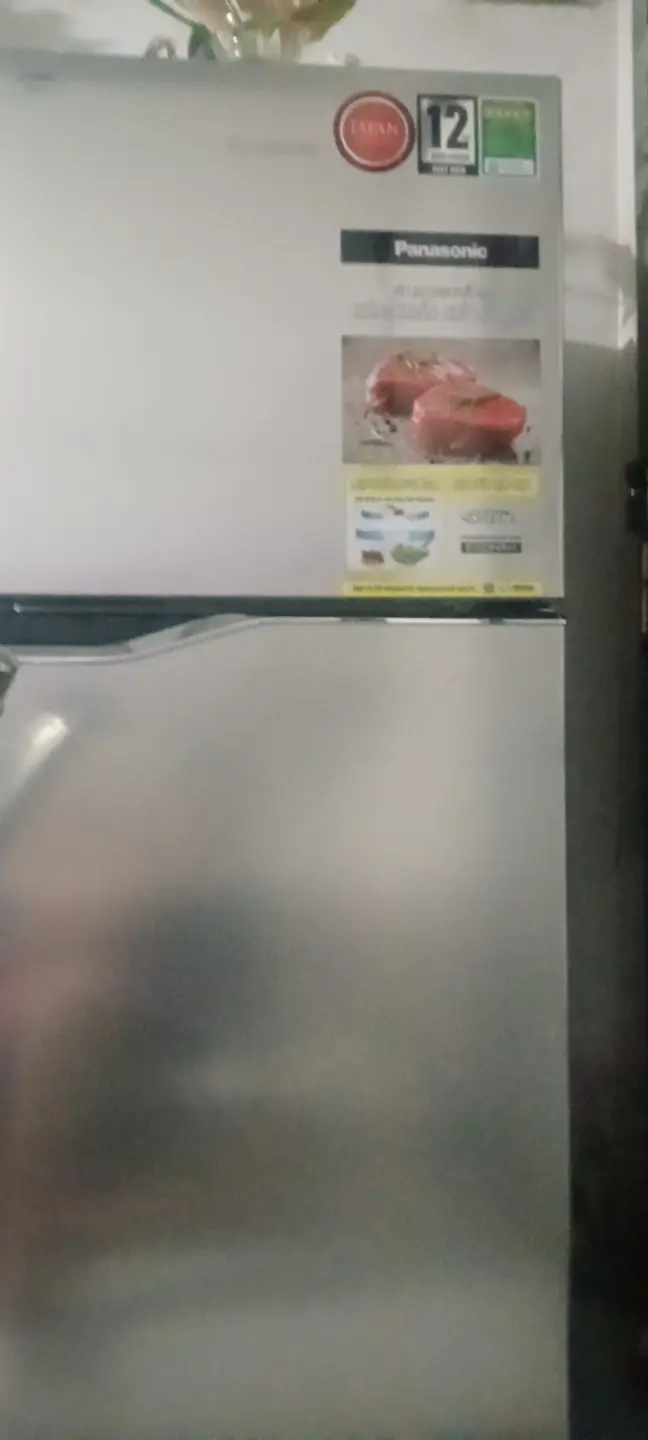 Khách hàng review Tủ lạnh Panasonic Inverter 170 lít NR-BA190PPVN 26