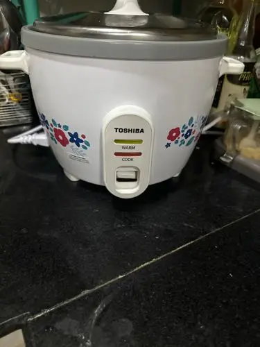 Khách hàng review Nồi cơm nắp rời Toshiba 1.8 lít RC-18MH2PV(F) 2