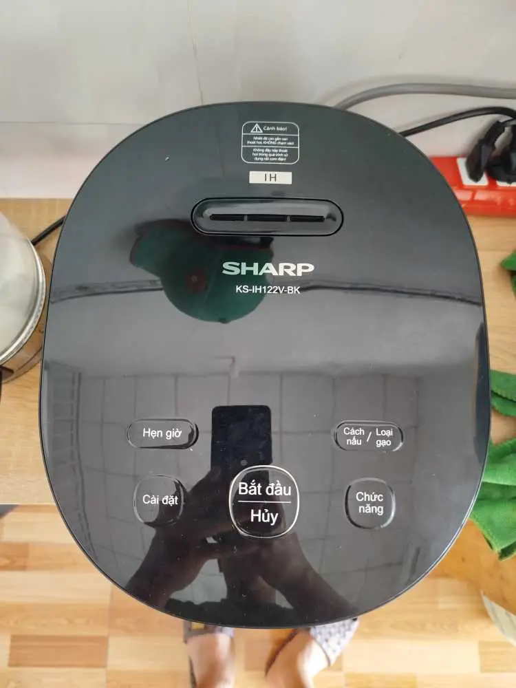 Khách hàng review Nồi cơm cao tần Sharp 1.2 lít KS-IH122V-BK 1