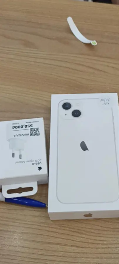 Khách hàng review Điện thoại iPhone 13 128GB 17