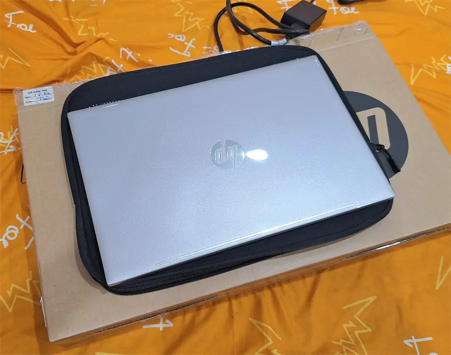 Khách hàng review Laptop HP Pavilion 15 eg2081TU - 7C0Q4PA (i5 1240P, 16GB, 512GB, Full HD, Win11) 2