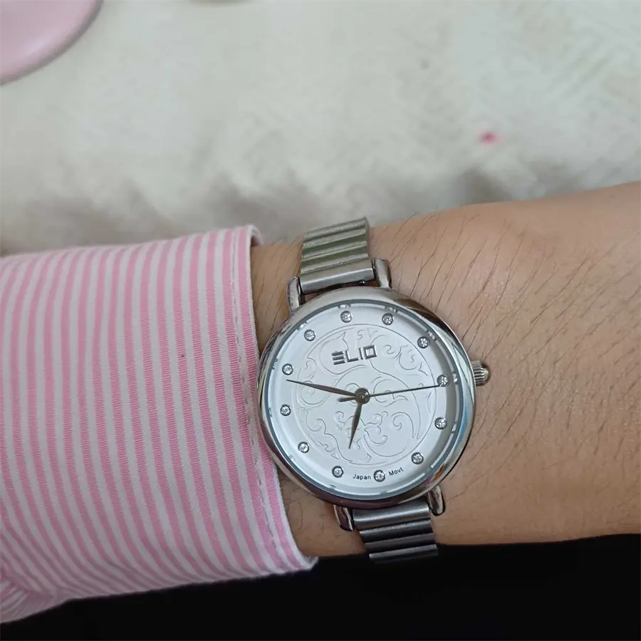 Khách hàng review Đồng hồ ELIO Flower 28.5 mm Nữ ES129-03 2