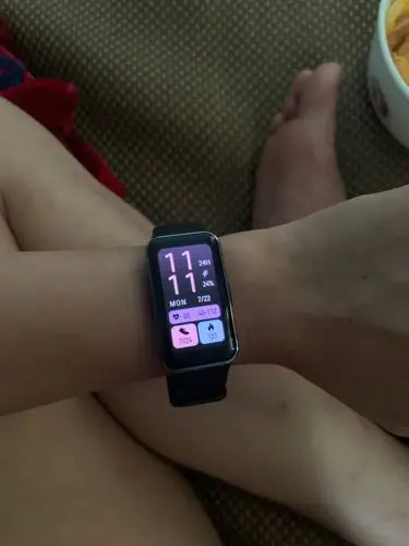 Khách hàng review Vòng đeo tay thông minh Huawei Band 9 1