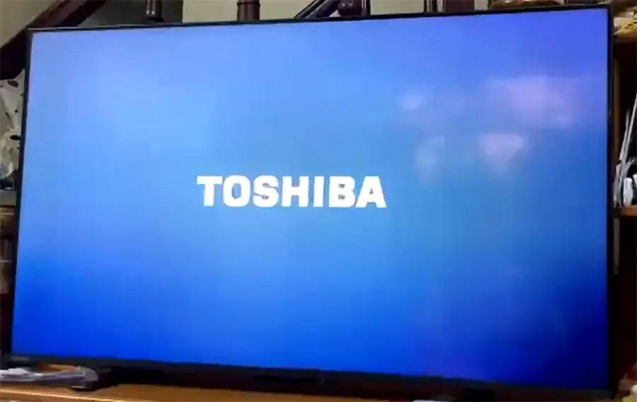 Khách hàng review Google Tivi QLED Toshiba 4K 50 inch 50M550LP 1