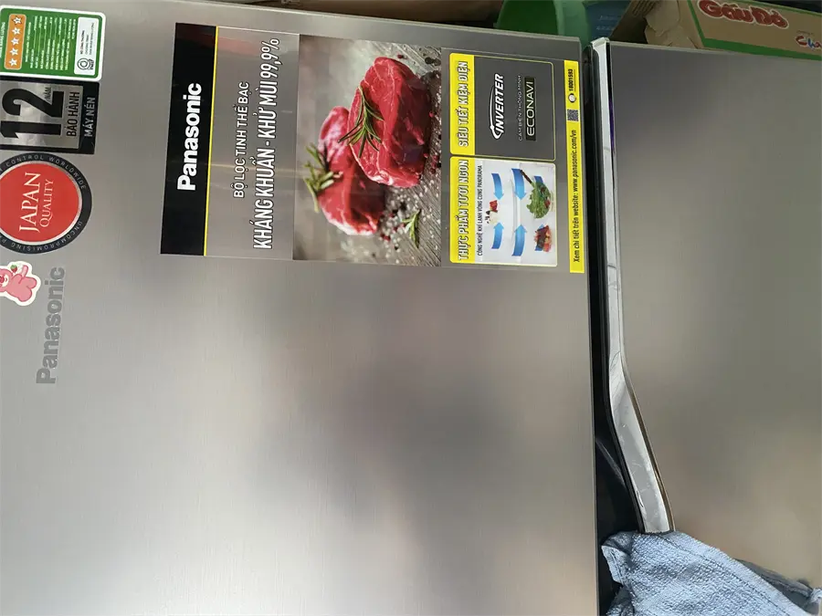 Khách hàng review Tủ lạnh Panasonic Inverter 170 lít NR-BA190PPVN 13