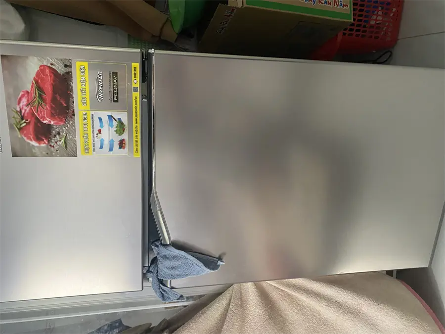 Khách hàng review Tủ lạnh Panasonic Inverter 170 lít NR-BA190PPVN 14