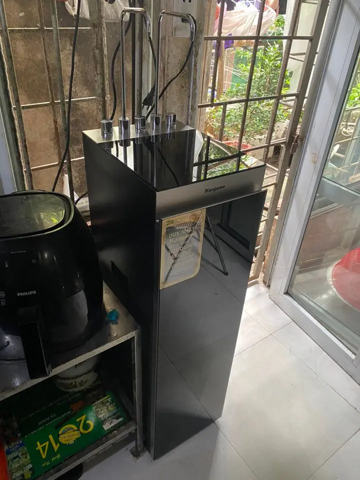 Khách hàng review Máy lọc nước RO nóng nguội lạnh Hydrogen Kangaroo Sumire KG12A8 12 lõi 25