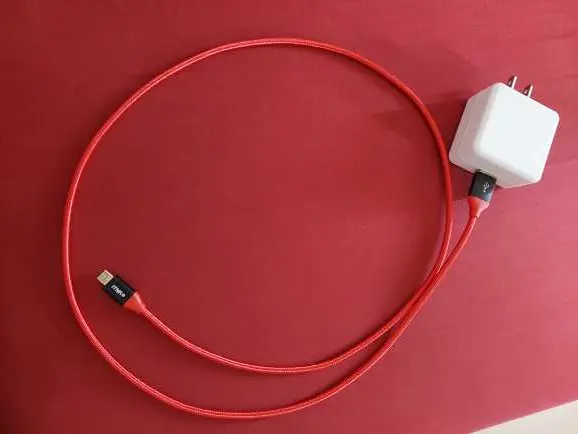 Khách hàng review Cáp sạc và truyền dữ liệu USB-A - Micro USB 10.5W 1m eValu LTM-01 1