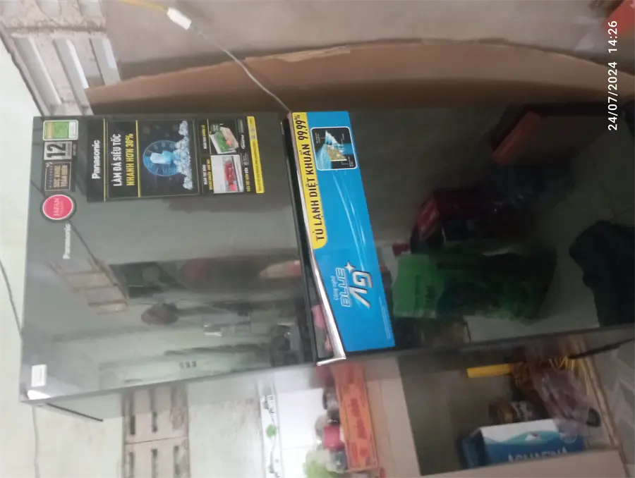 Khách hàng review Tủ lạnh Panasonic Inverter 326 lít NR-TL351VGMV 42