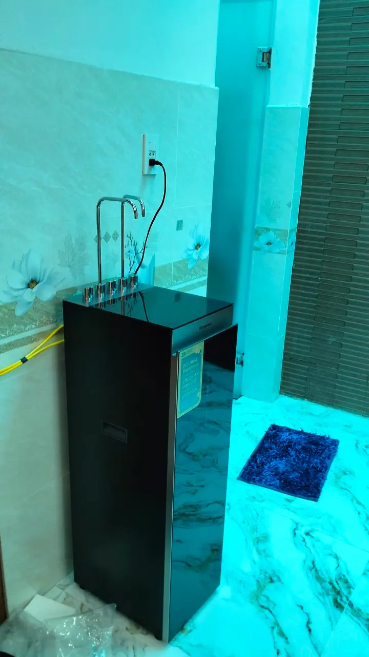 Khách hàng review Máy lọc nước RO nóng nguội lạnh Hydrogen Kangaroo Sumire KG12A6 12 lõi 13