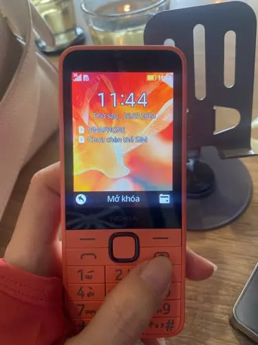 Khách hàng review Điện thoại Nokia 220 4G 11