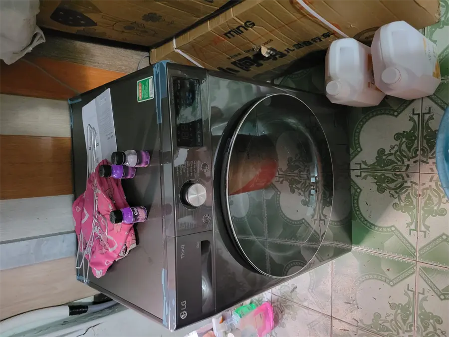 Khách hàng review Máy giặt LG AI DD Inverter 10 kg FV1410S4B 2
